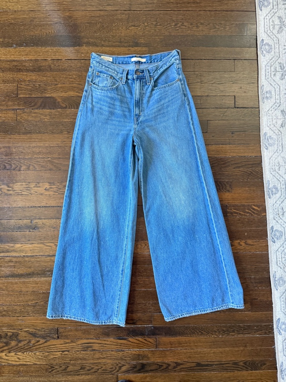 Levis XL Flood Jeans - Picture 2 of 5